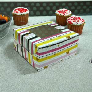 PINK HEART-4 MUFFIN WITH WINDOW